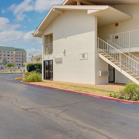 Motel 6 - Oklahoma City Airport Extérieur photo