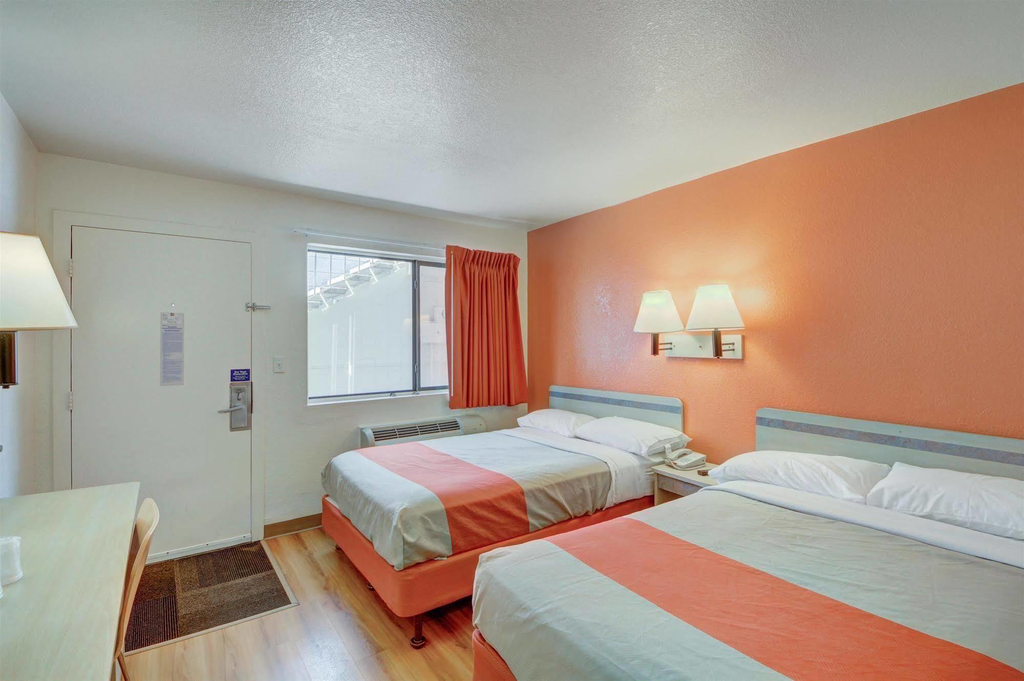 Motel 6 - Oklahoma City Airport Extérieur photo