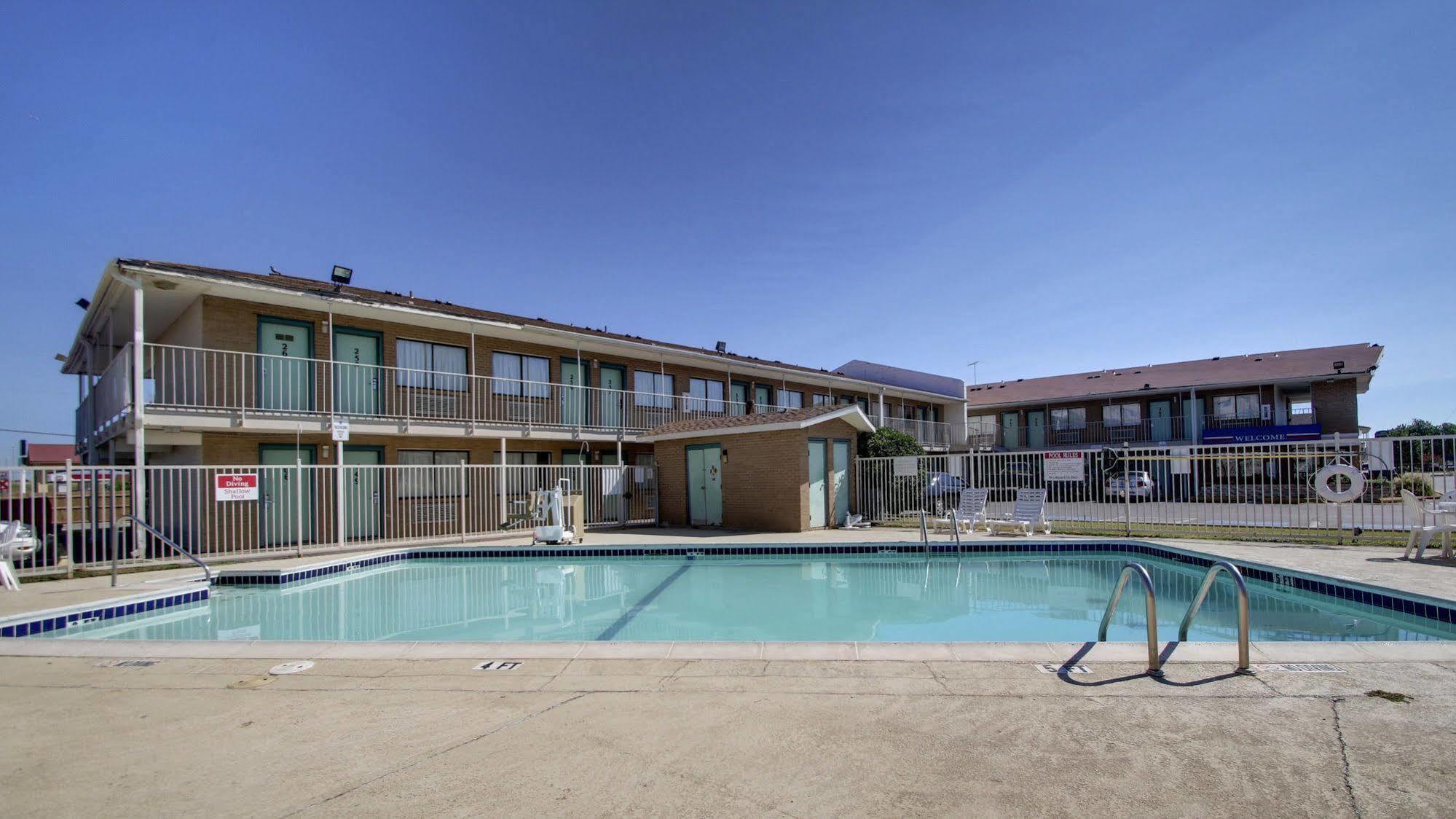 Motel 6 - Oklahoma City Airport Extérieur photo